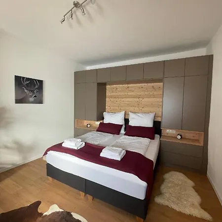 Zur Post Apartment *